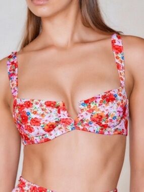 Monday Swimwear Bikini Top